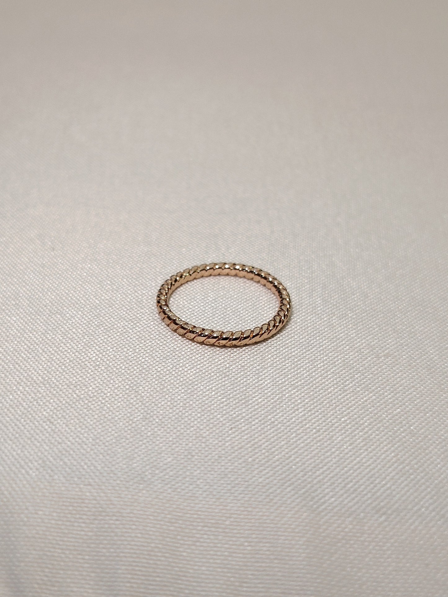 Thin Rope Ring